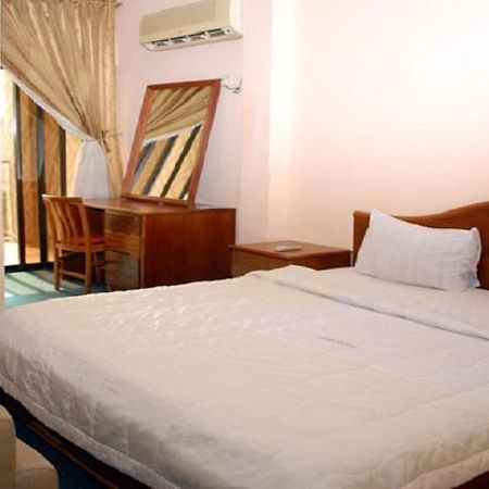 Royal Marble Hotel Benin Dış mekan fotoğraf